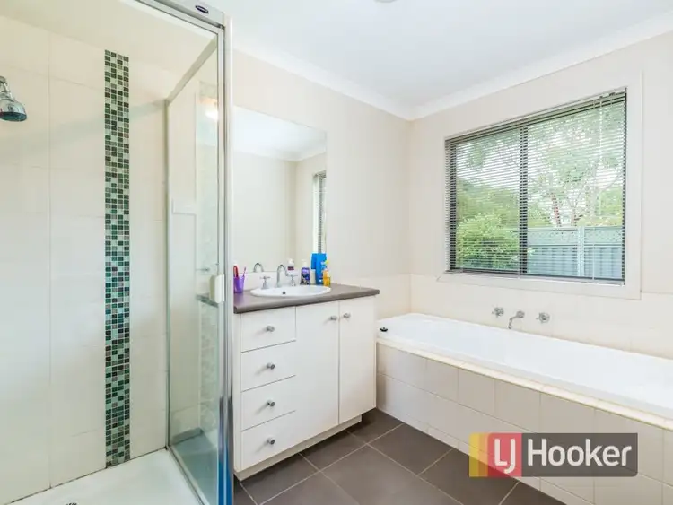 Seventh view of Homely house listing, 3 Chestnut Chase, Pakenham VIC 3810