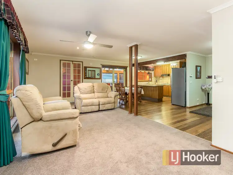 Third view of Homely house listing, 6 Ensay Court, Endeavour Hills VIC 3802