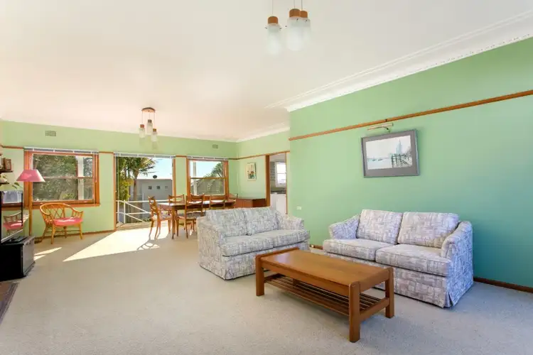 Fourth view of Homely house listing, 2 Summit Avenue, Dee Why NSW 2099