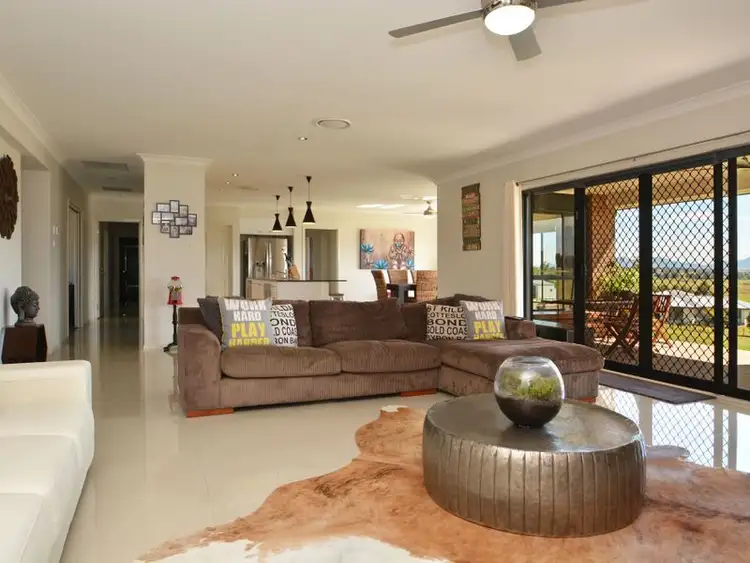 Sixth view of Homely house listing, 2 Stockyard Close, Lochinvar NSW 2321