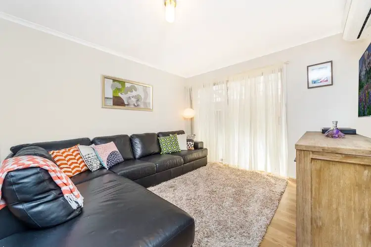 Second view of Homely house listing, 7 Tregear Close, Theodore ACT 2905
