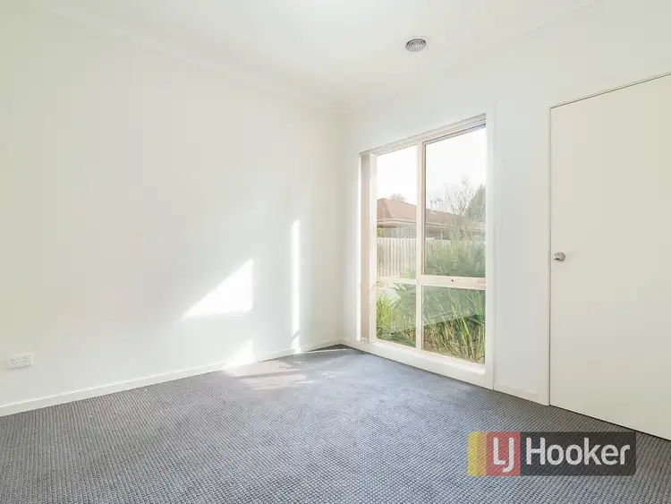 Fifth view of Homely unit listing, 2/2 Deakin Crescent, Dandenong North VIC 3175