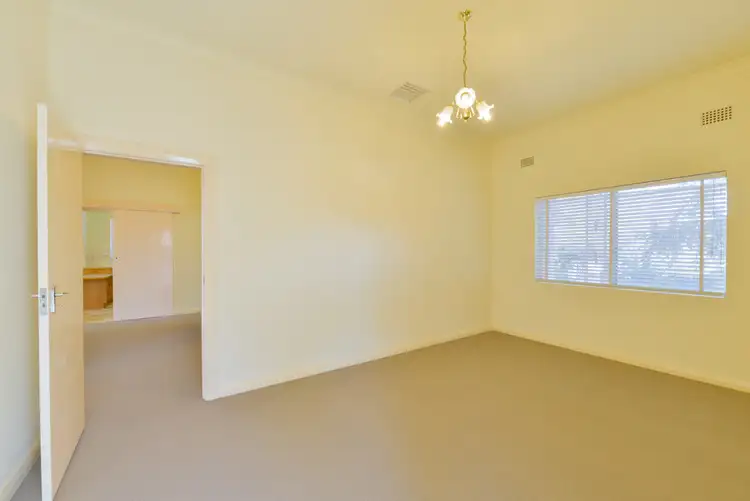 Seventh view of Homely house listing, 105 Crown Street, Tamworth NSW 2340