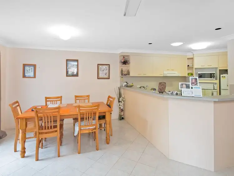 Fifth view of Homely villa listing, 2/66 Agnes Street, Birkdale QLD 4159