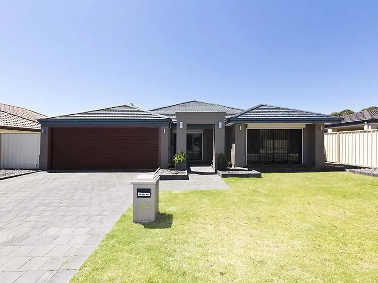 64 Serpentine Meander, Gosnells WA 6110