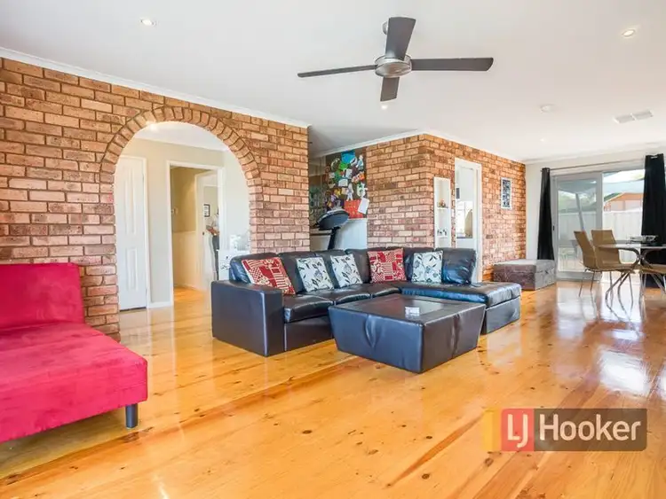 Second view of Homely house listing, 3 Maribyrnong Court, Werribee VIC 3030