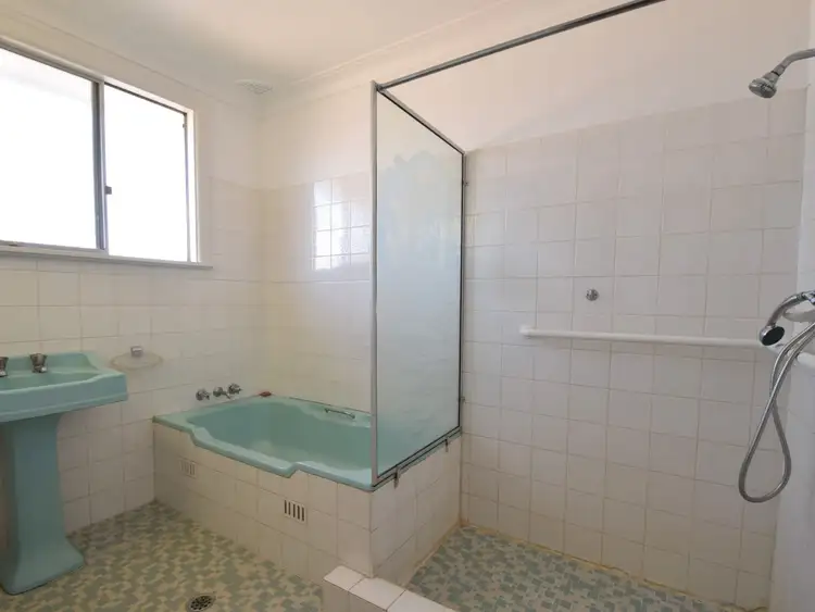 Fifth view of Homely house listing, 4 Nea Street, Young NSW 2594