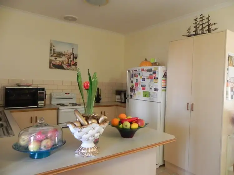 Fifth view of Homely townhouse listing, 2 Edward Street, Berri SA 5343