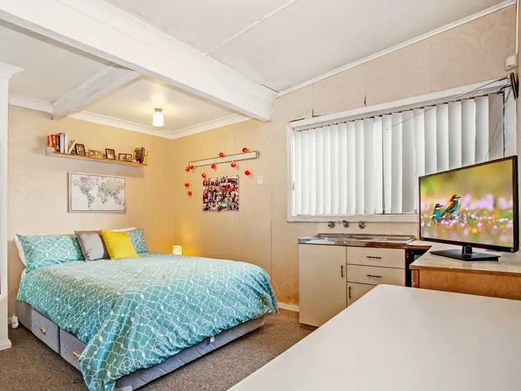 Fifth view of Homely house listing, 27 Chapman Street, Fairy Meadow NSW 2519