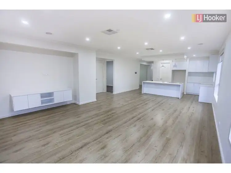 Fifth view of Homely house listing, 3 Lush Drive, Craigieburn VIC 3064