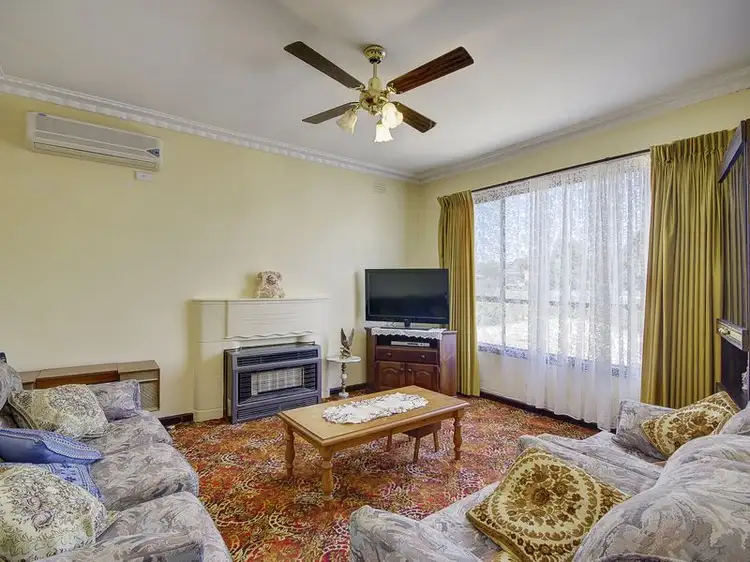 Fourth view of Homely house listing, 2 Taliska Avenue, Hamlyn Heights VIC 3215