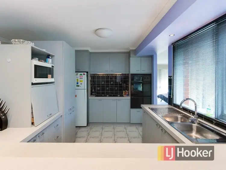 Fifth view of Homely house listing, 14 Harwood Court, Berwick VIC 3806