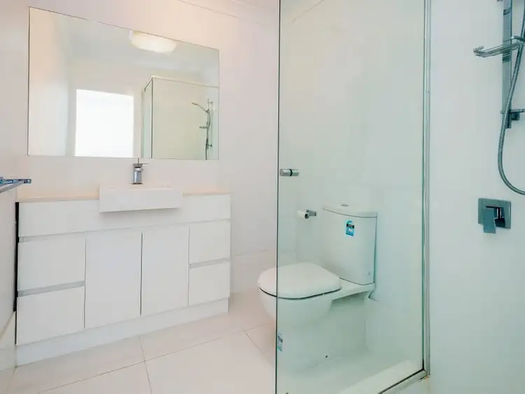 Fifth view of Homely house listing, 4/38 Abalone Avenue, Paradise Point QLD 4216