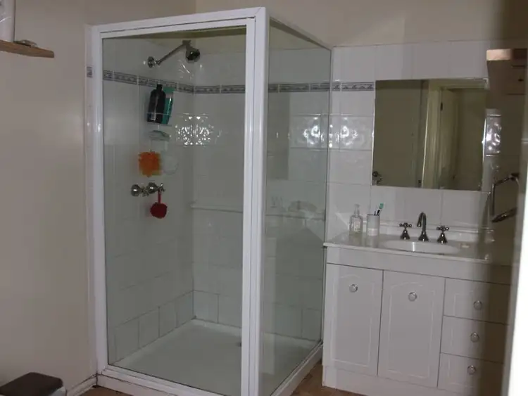 Fifth view of Homely house listing, 160 Grant Street, Alexandra VIC 3714