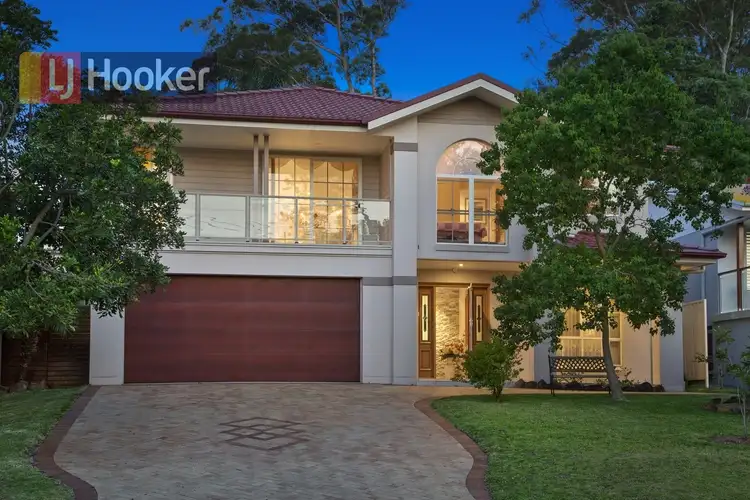 92 Lakin Street, Bateau Bay NSW 2261