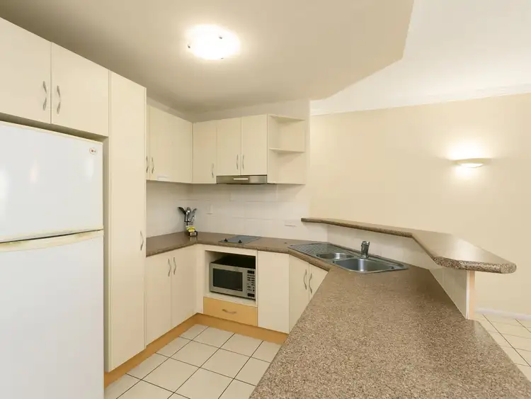 Fifth view of Homely apartment listing, Unit 13/232-234 Grafton Street, Cairns North QLD 4870