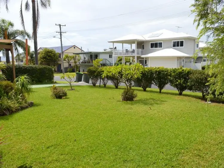 Second view of Homely house listing, 10 Acacia Avenue, Sandy Beach NSW 2456