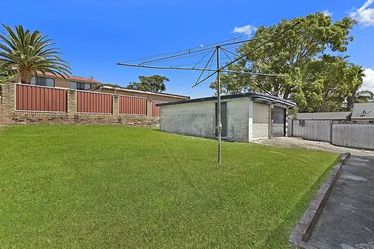 Sixth view of Homely house listing, 10 Sabrina Avenue, Bateau Bay NSW 2261
