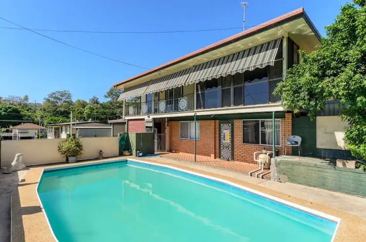 42 Walters Avenue, West Gladstone QLD 4680