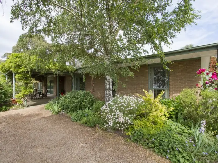 30 Martins Road, Bairnsdale VIC 3875
