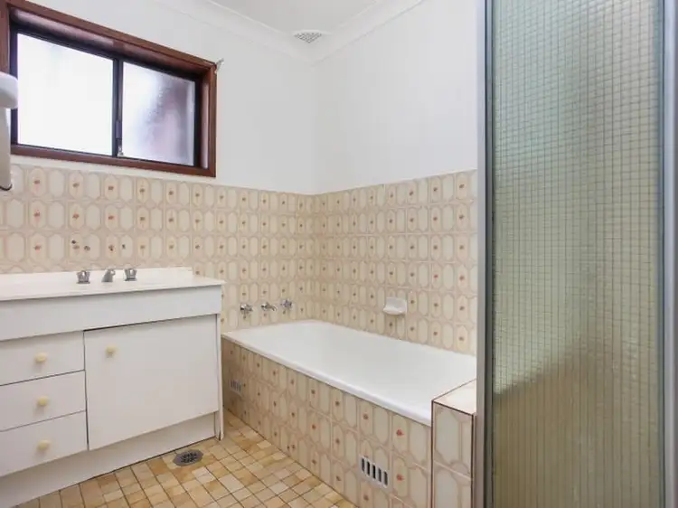 Fifth view of Homely villa listing, 10/3-5 First Avenue, Macquarie Fields NSW 2564