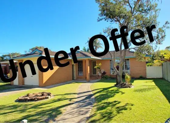 3 Koribah Avenue, Lake Cathie NSW 2445