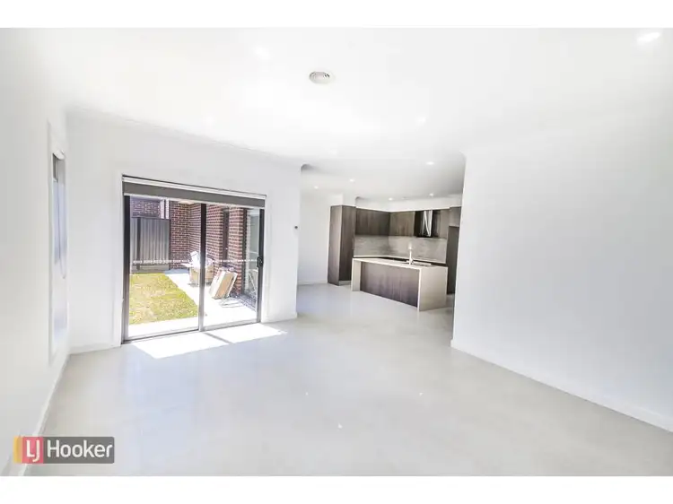 Fifth view of Homely house listing, 24 Fortitude Drive, Craigieburn VIC 3064
