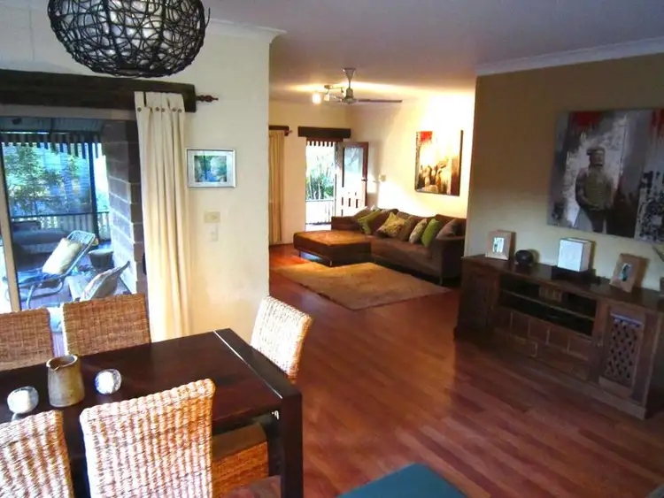 Second view of Homely house listing, 4 Namoi Glen, Ocean Shores NSW 2483