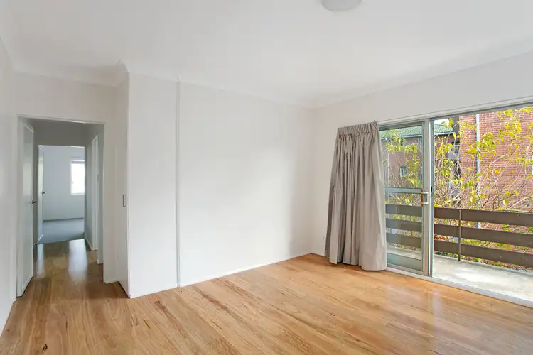 Second view of Homely unit listing, 9/6 Richmond Avenue, Dee Why NSW 2099