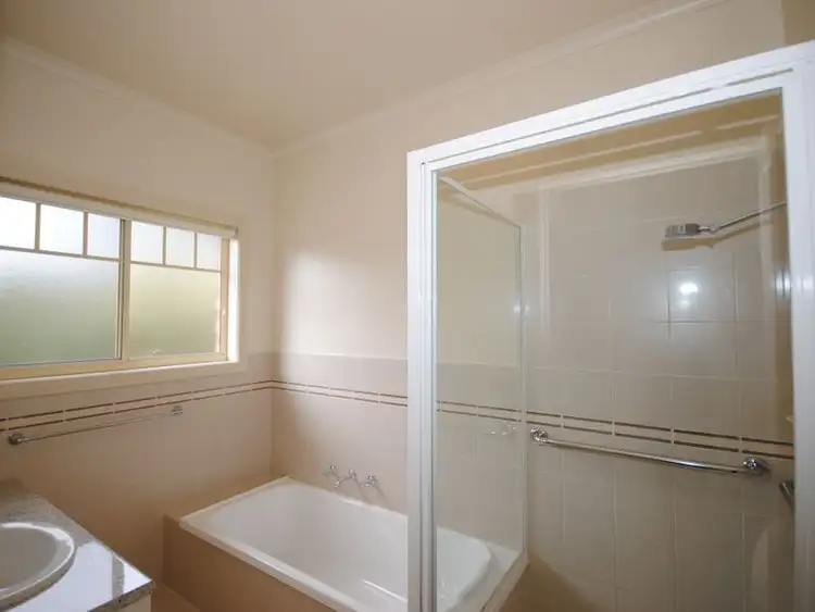 Sixth view of Homely unit listing, 4/2 Thom Street, Alexandra VIC 3714