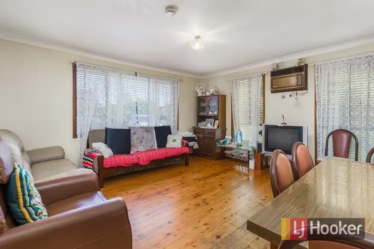 Second view of Homely house listing, 27 Brentwood Avenue, Hobartville NSW 2753