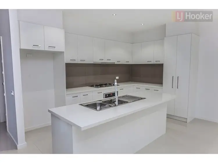 Sixth view of Homely townhouse listing, Address Available Upon Request, Craigieburn VIC 3064