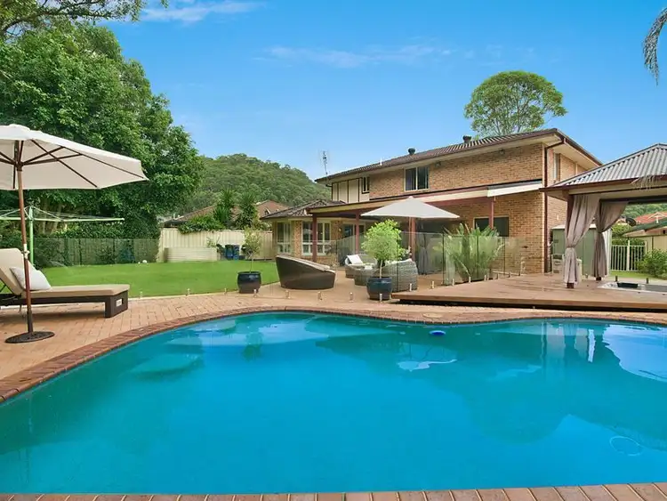 Second view of Homely house listing, 4 McKellar Close, Point Clare NSW 2250