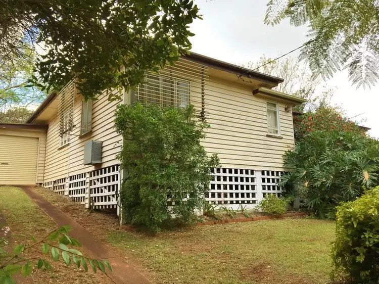 8 MacDiarmid Street, Kingaroy QLD 4610