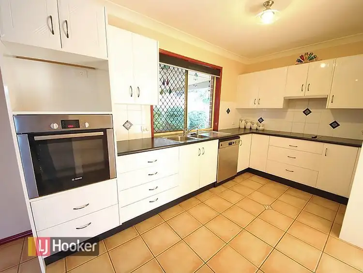 Fourth view of Homely house listing, 2 Gowan Court, Kallangur QLD 4503