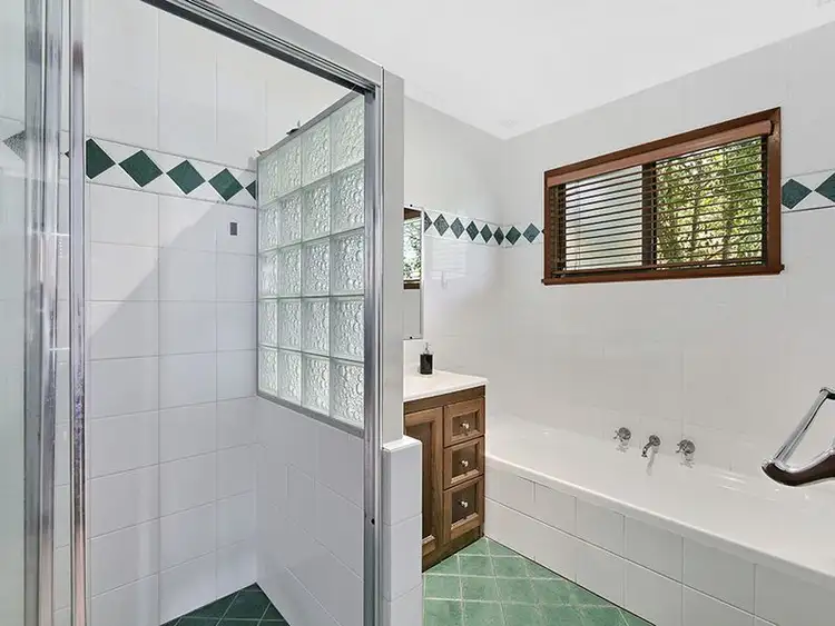 Fourth view of Homely house listing, 70 Kathleen White Crescent, Killarney Vale NSW 2261