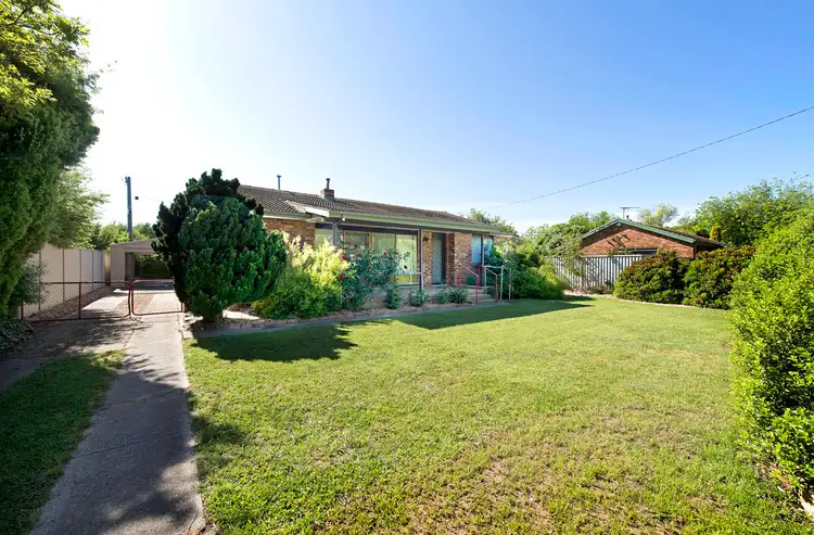 8 Lowrie Street, Dickson ACT 2602