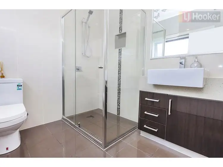 Fifth view of Homely house listing, 1 Wattletree Street, Craigieburn VIC 3064