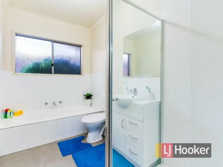 Fifth view of Homely unit listing, 2/11 Cherry Grove, Doveton VIC 3177