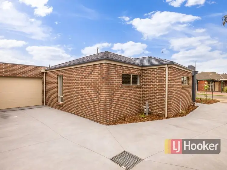 Seventh view of Homely unit listing, 1/8 Carmarthen Close, Werribee VIC 3030