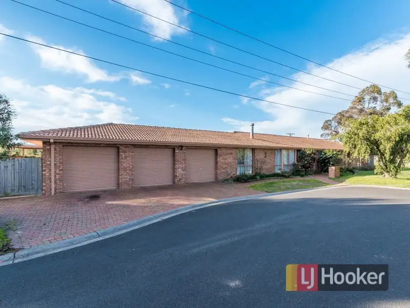 Main view of Homely house listing, 11 Curtis Court, Cranbourne VIC 3977