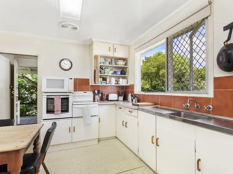 Fourth view of Homely house listing, 10 Hartog Street, Griffith ACT 2603