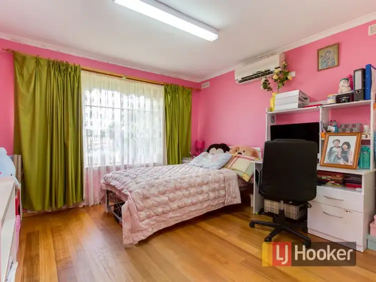 Fifth view of Homely house listing, 13 McLaughlan Avenue, Eumemmerring VIC 3177