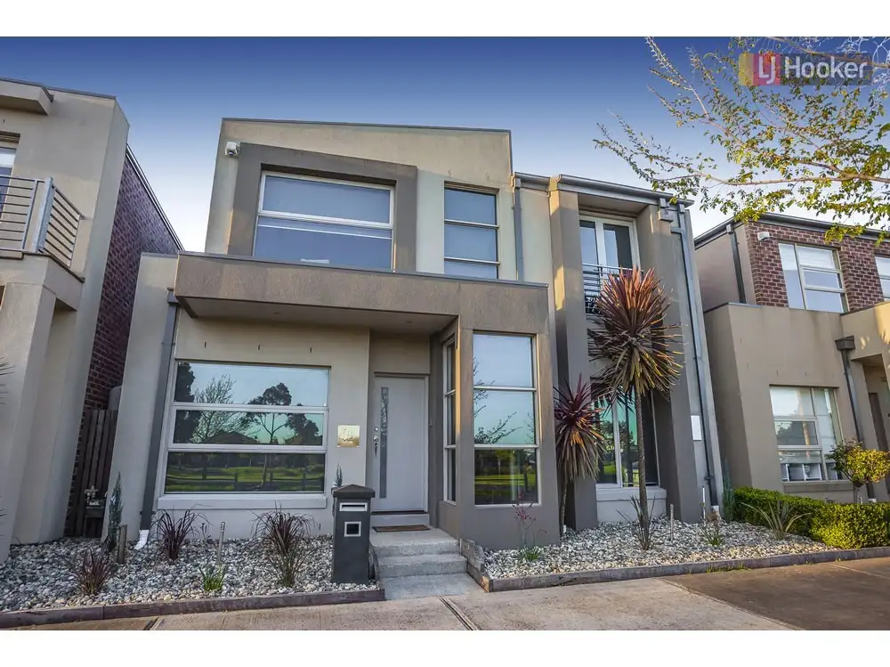 Main view of Homely house listing, 45 Bellfield Drive, Craigieburn VIC 3064