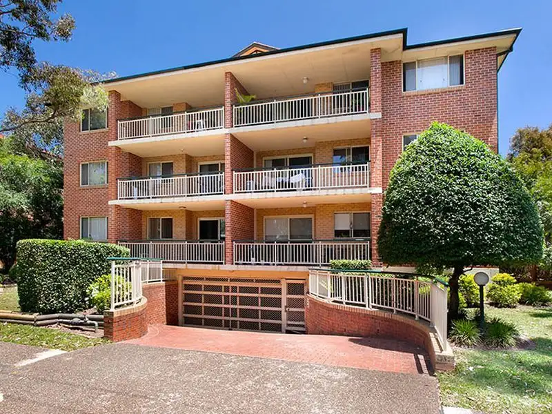 Main view of Homely unit listing, 1/15-17 Koorabel Avenue, Gymea NSW 2227