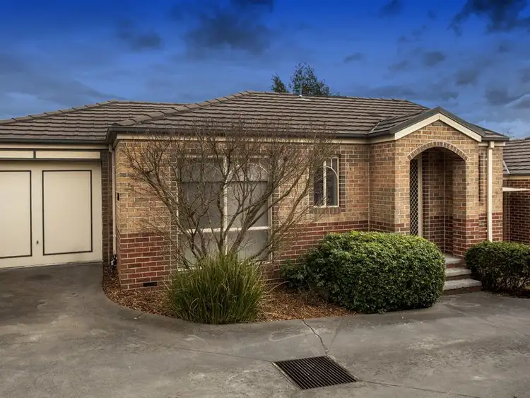 Second view of Homely house listing, 2/15 Cambridge Road, Mooroolbark VIC 3138
