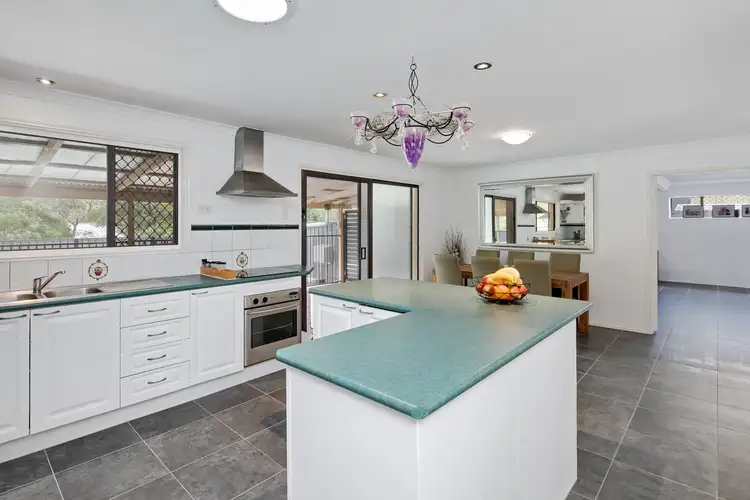 Fifth view of Homely house listing, 9 Yvonne Avenue, Thornlands QLD 4164