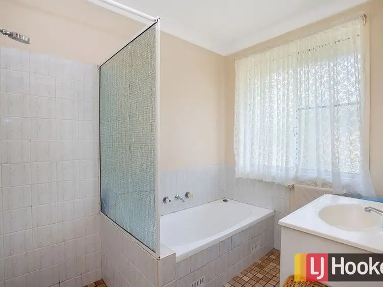 Sixth view of Homely house listing, 8 Raupach Street, Dean Park NSW 2761
