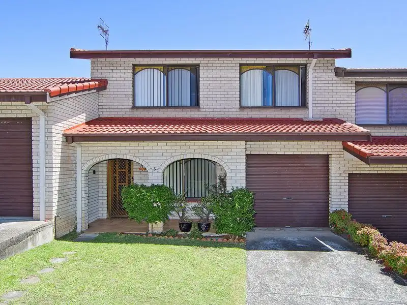 Main view of Homely townhouse listing, 3/32-34 Anzac Road, Long Jetty NSW 2261