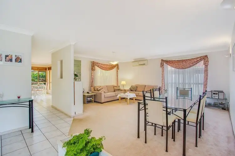 5 Yodelay Street, Varsity Lakes QLD 4227